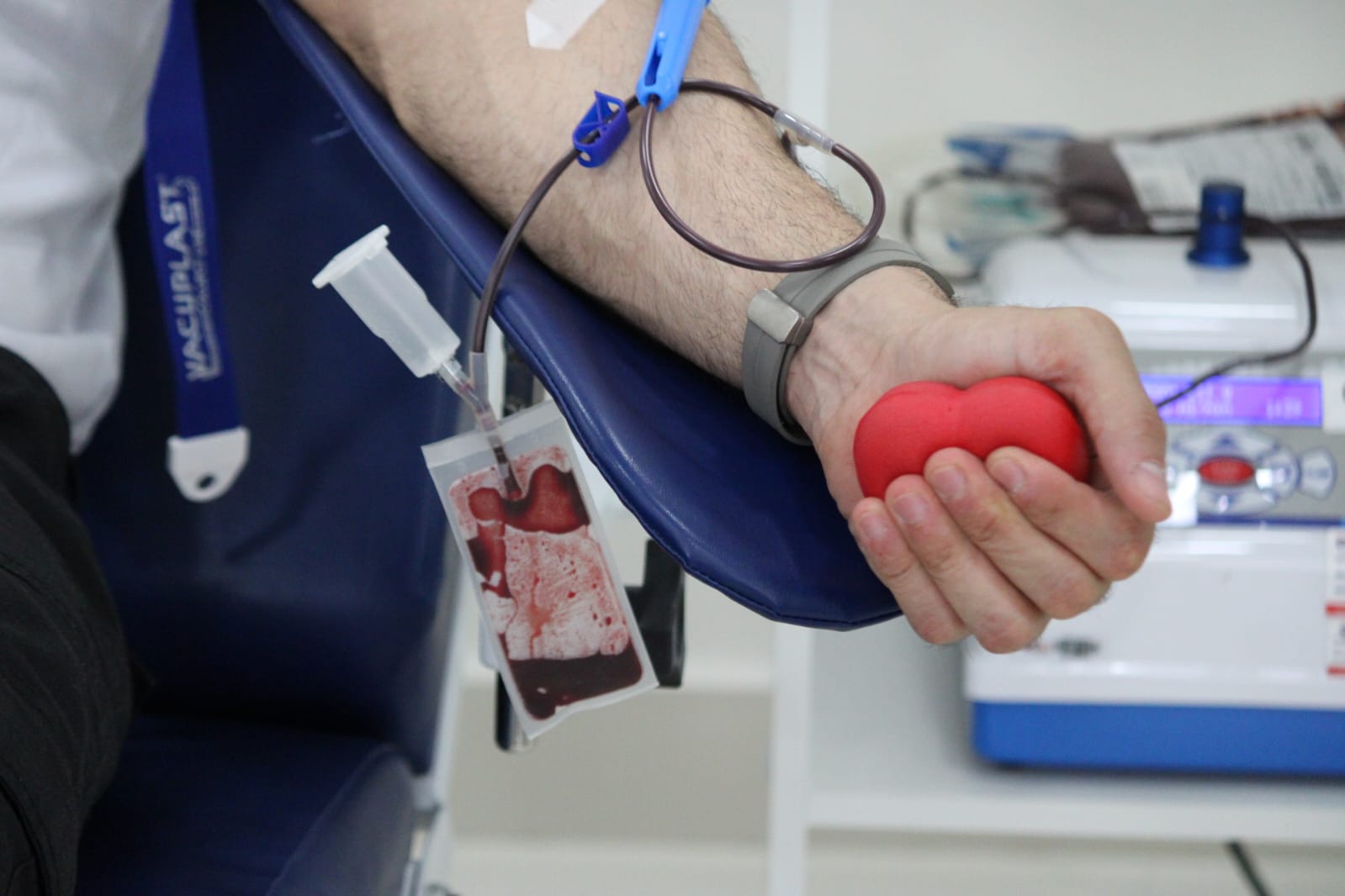 Secretaria da Justiça realiza campanha de doação de sangue com alunos do Curso de Formação