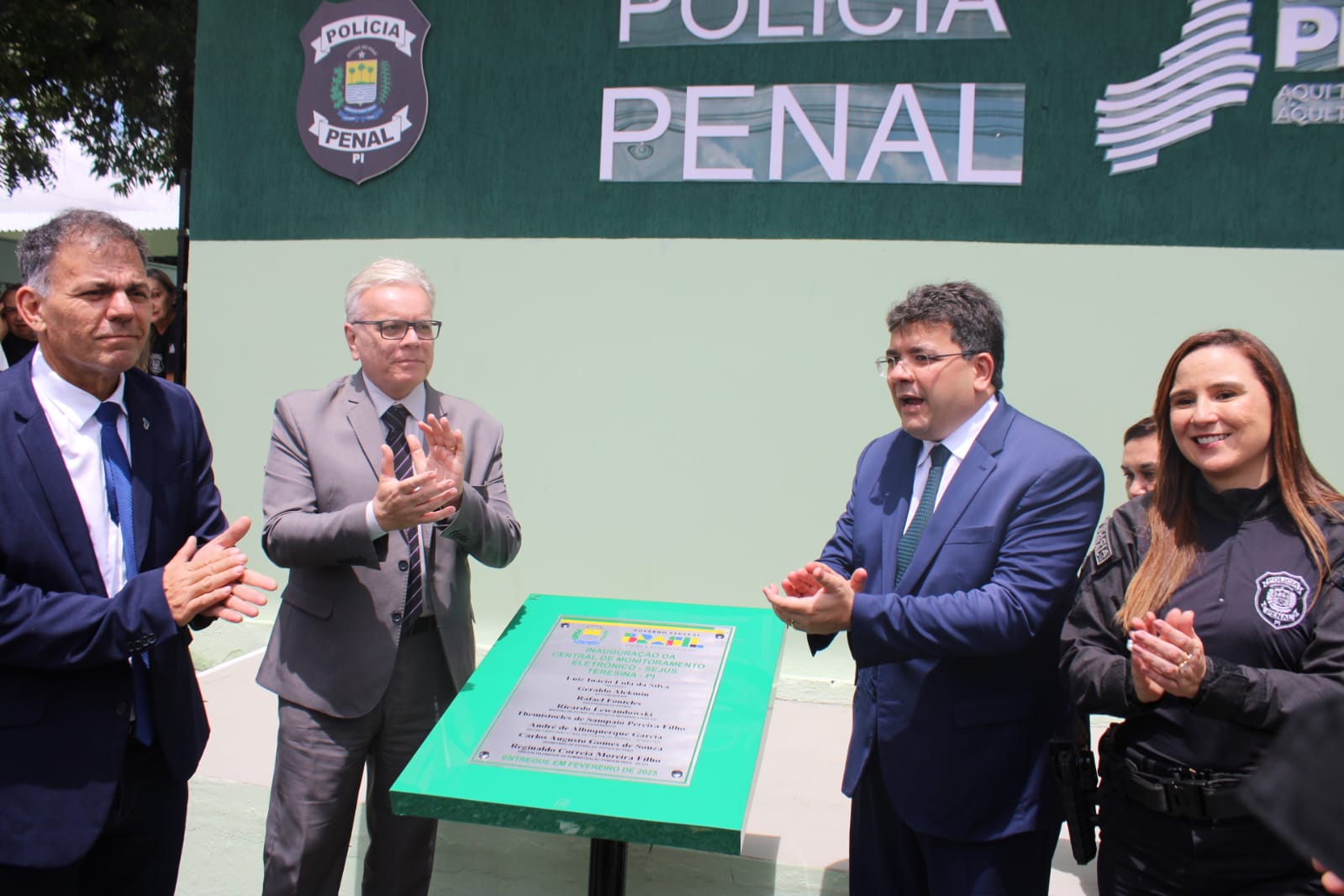 Sejus-PI inaugura nova Central de Monitoramento Eletrônico da Polícia Penal