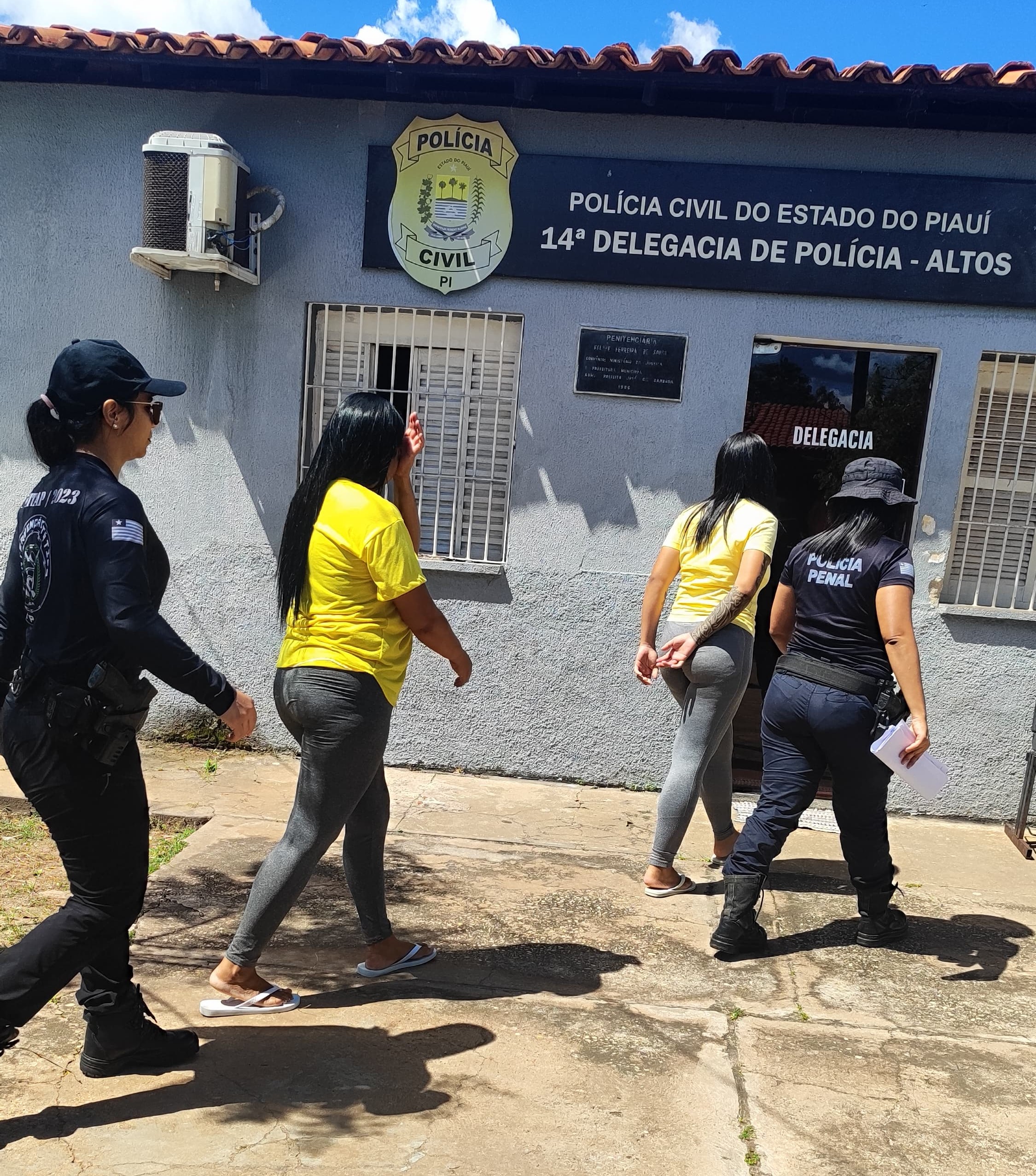 Polícia Penal intercepta visitantes com drogas na Cadeia Pública de Altos