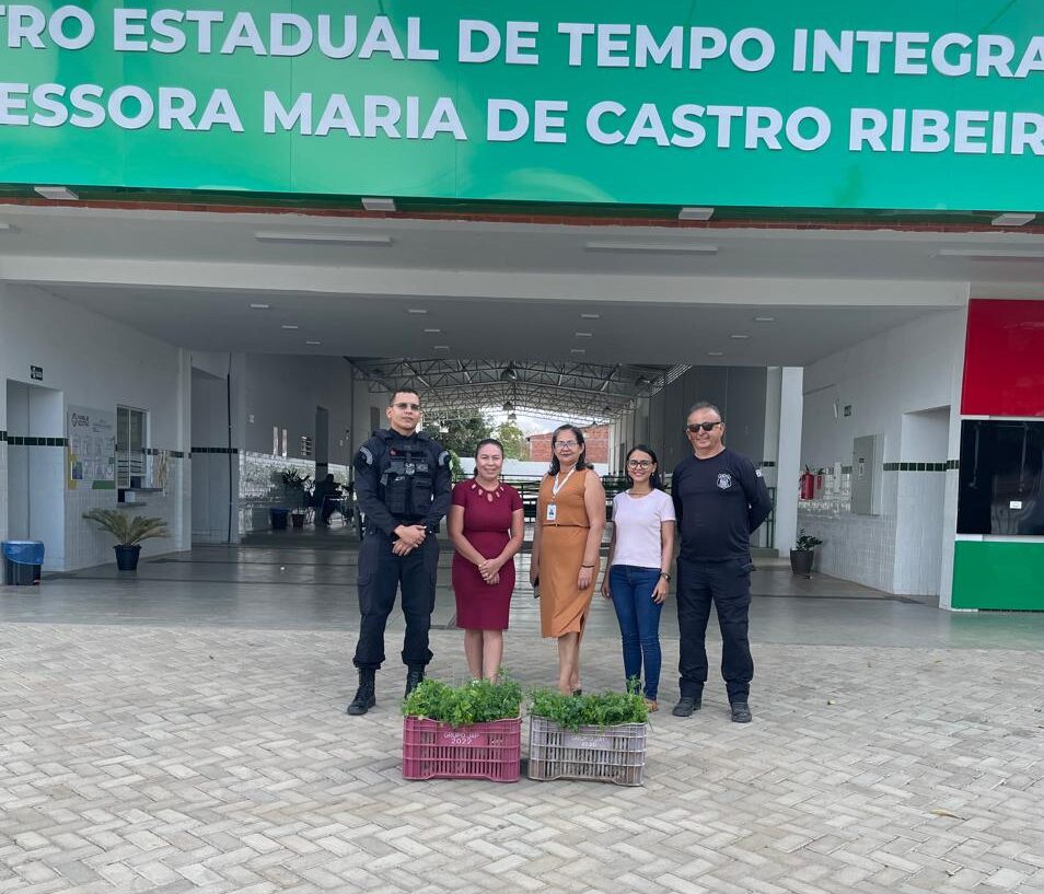 Penitenciária de São Raimundo Nonato doa alimentos para escola