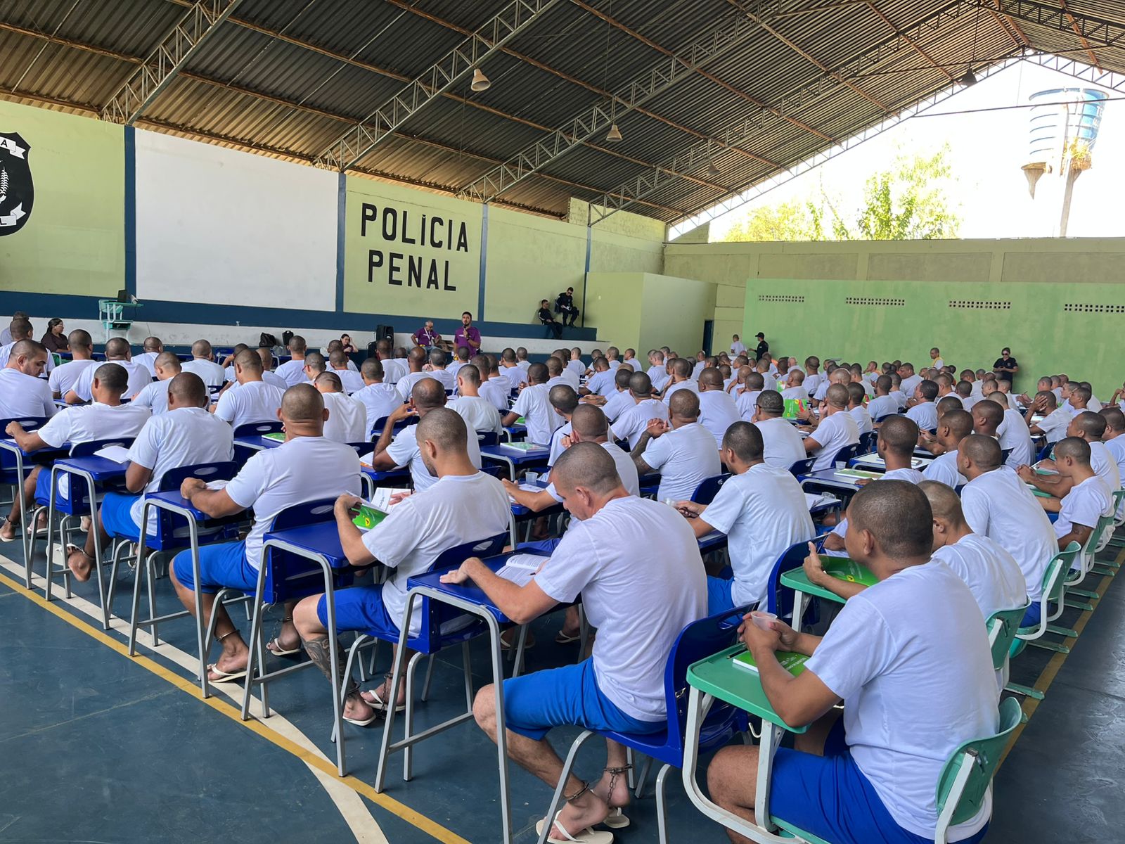 Internos do sistema prisional participam de revisão preparatória para prova do Encceja